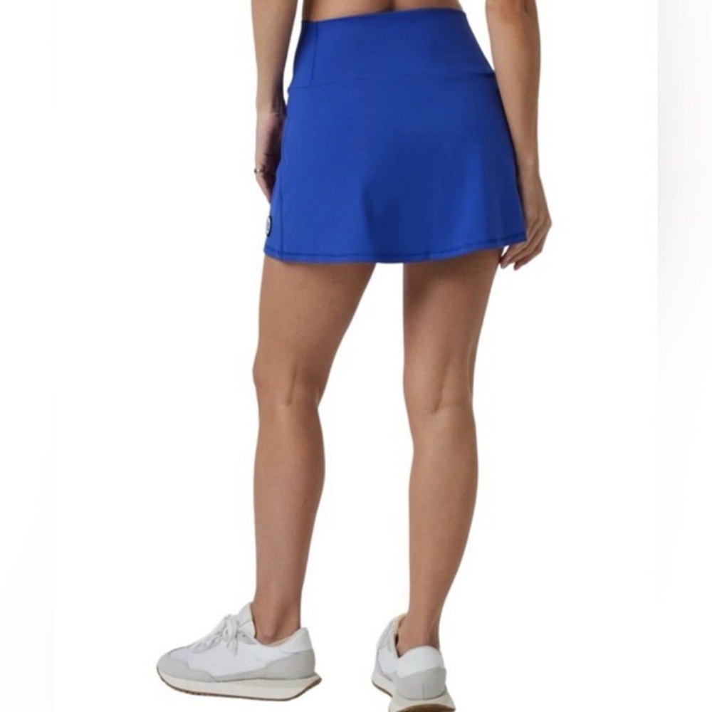 NWT Vuori volley skirt Size M - Picture 3 of 4